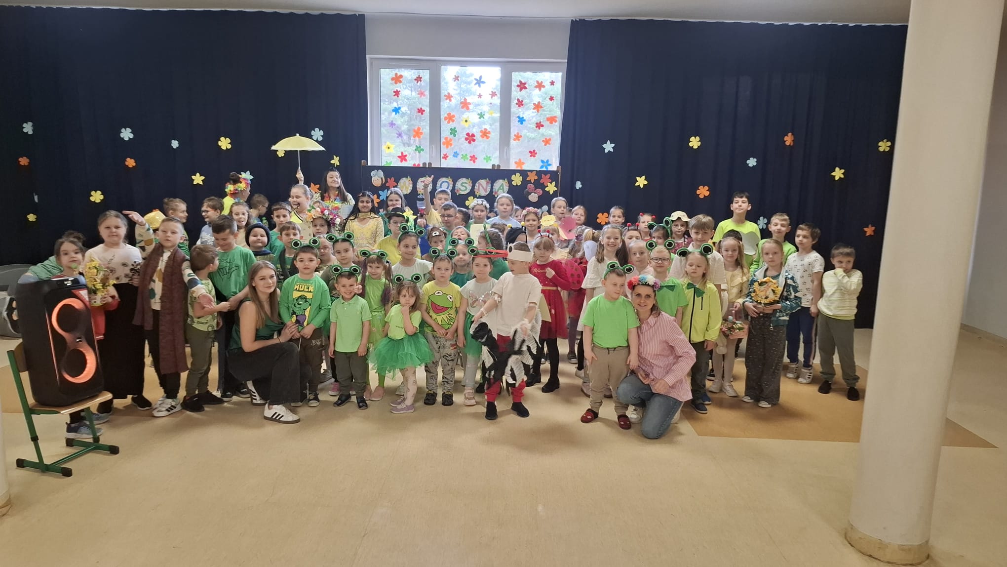 Read more about the article 🌸 Barwny korowód na powitanie wiosny 🌸