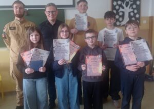 Read more about the article Uczniowie z „Jedynki” wśród najlepszych w Turnieju Wiedzy Pożarniczej 🚒🔥
